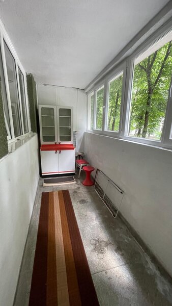 Drumul Taberei, Piata Moghioros